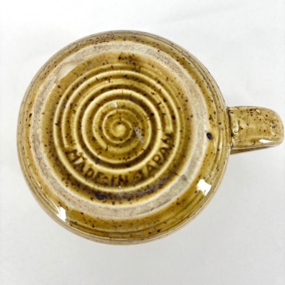 Vintage Speckled Stoneware Coffee Mug Mustard Yellow Floral Butterfly Japan - Picture 4 of 4
